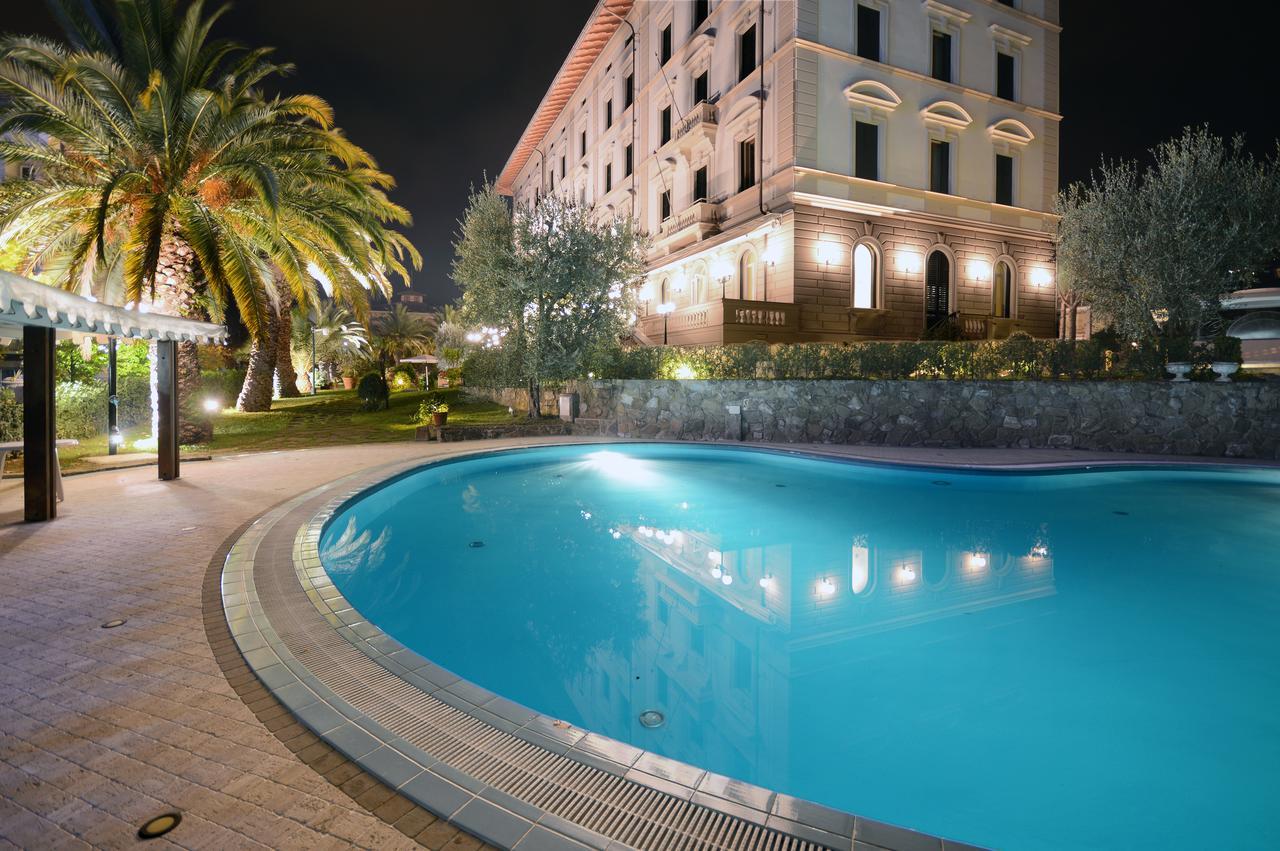 Grand Hotel Vittoria Montecatini Terme Exteriér fotografie